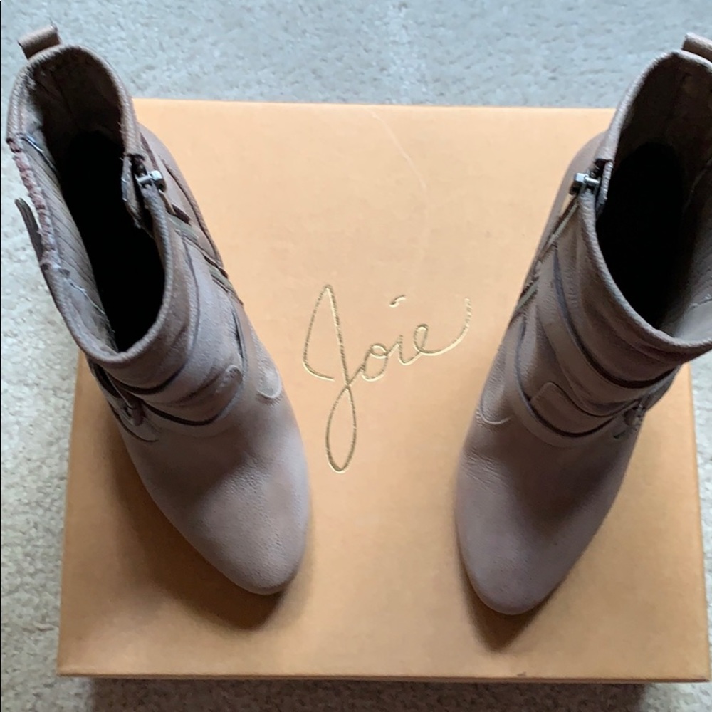 Joie Boots
